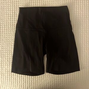 lululemon Align High-Rise Short 4"